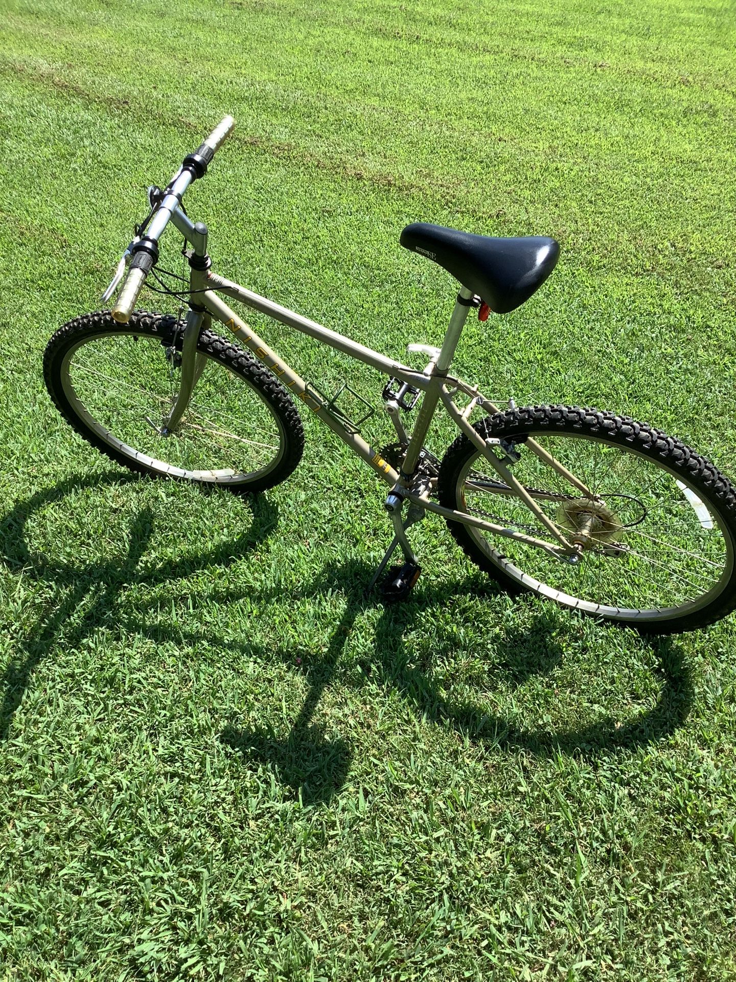 Nishiki “Manitoba” Mountain Bike