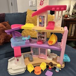 Fisher-Price Little People Barbie Dream House