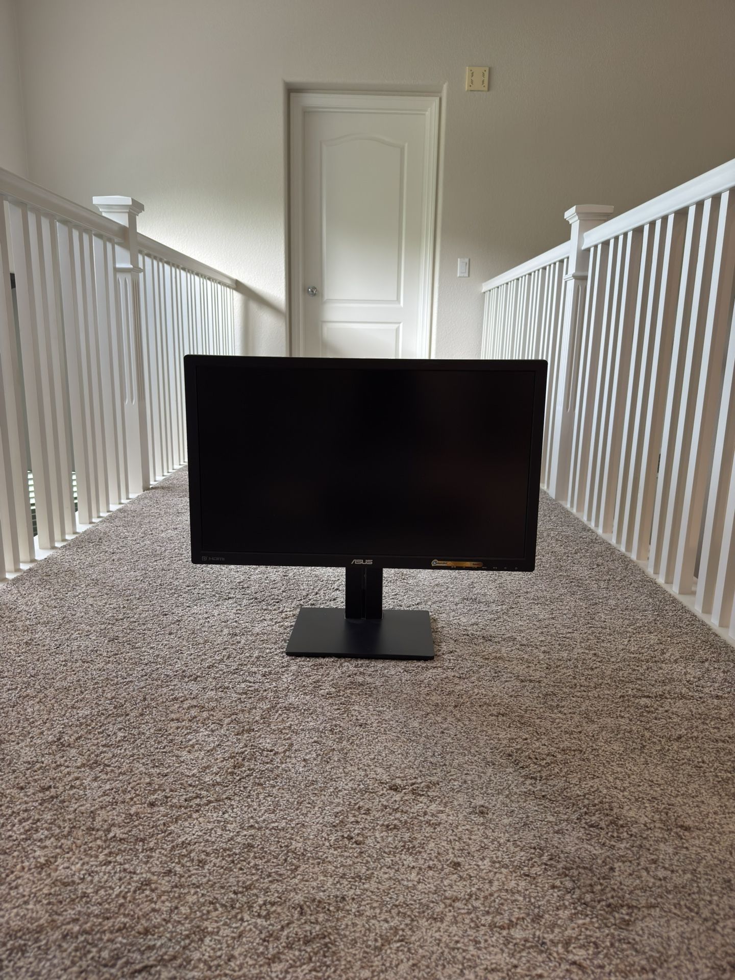 ASUS 22” LED Monitor with Stand and Cables - Perfect Condition