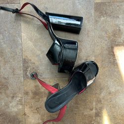 Lamoda Black/Red Chunky Heels