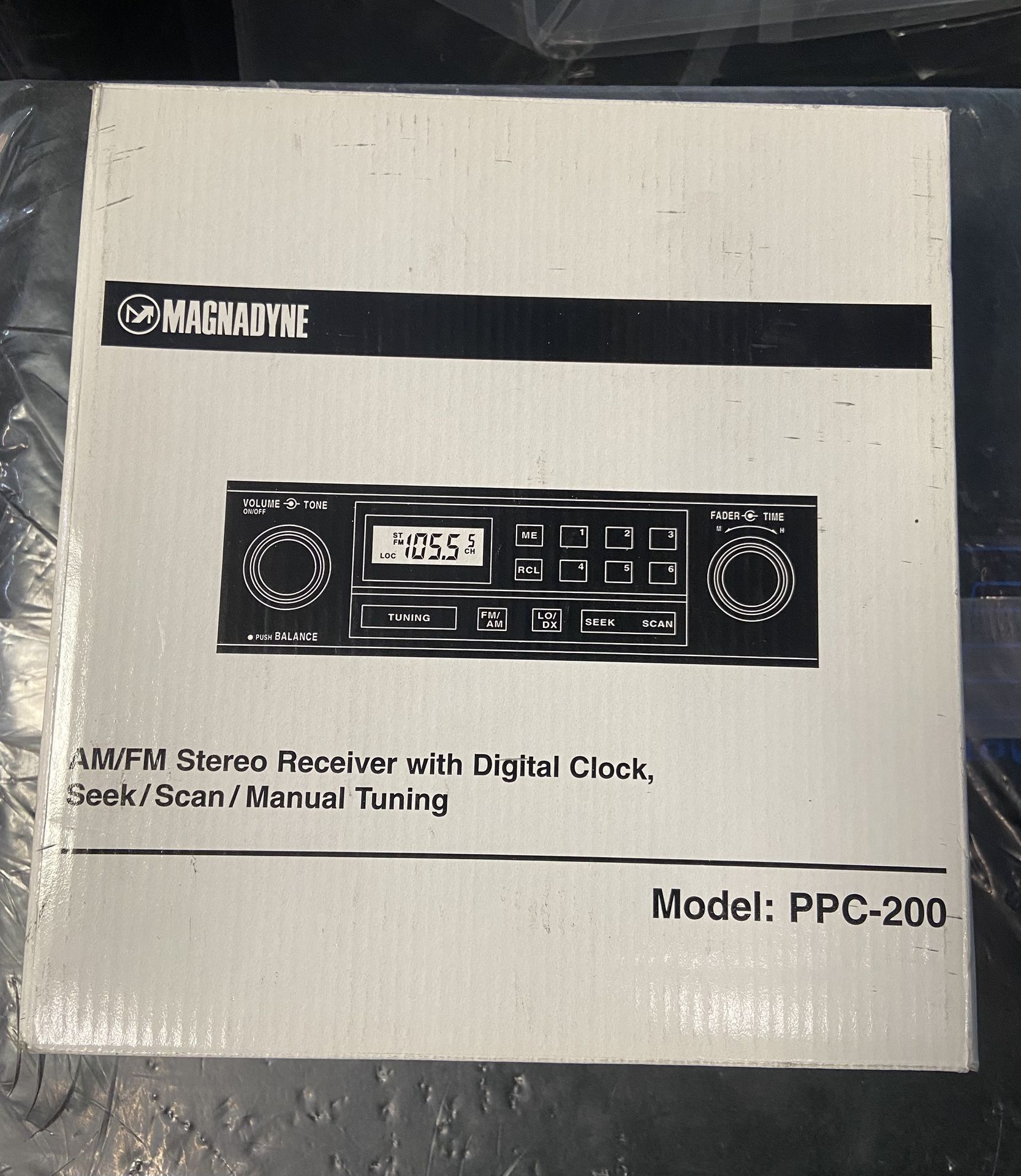Magnadyne PPC-200 Stereo Receiver