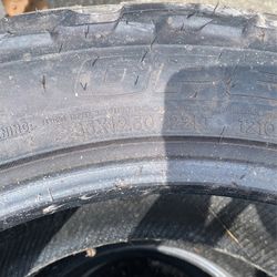 35x12.5x22 Decent Tread $200 Obo