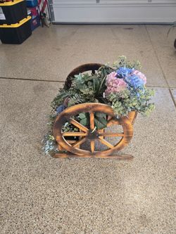 Outdoor planter