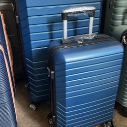 24” Check In With 20” Carry On Set