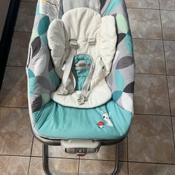 TinyLove 3 In 1 Close To Me Bouncer For Kids Up To 40 Lb