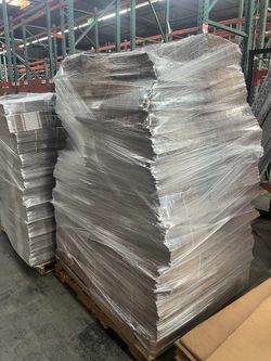 Pallet of Assorted Shipping Boxes