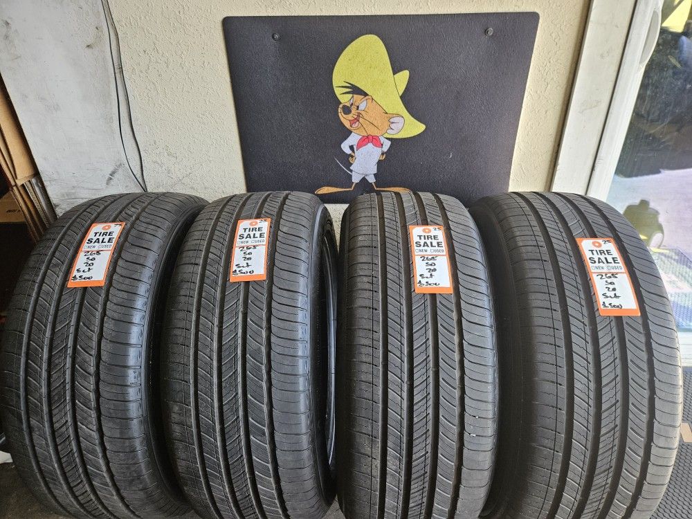 265/50/20 Michelin Tires (4)