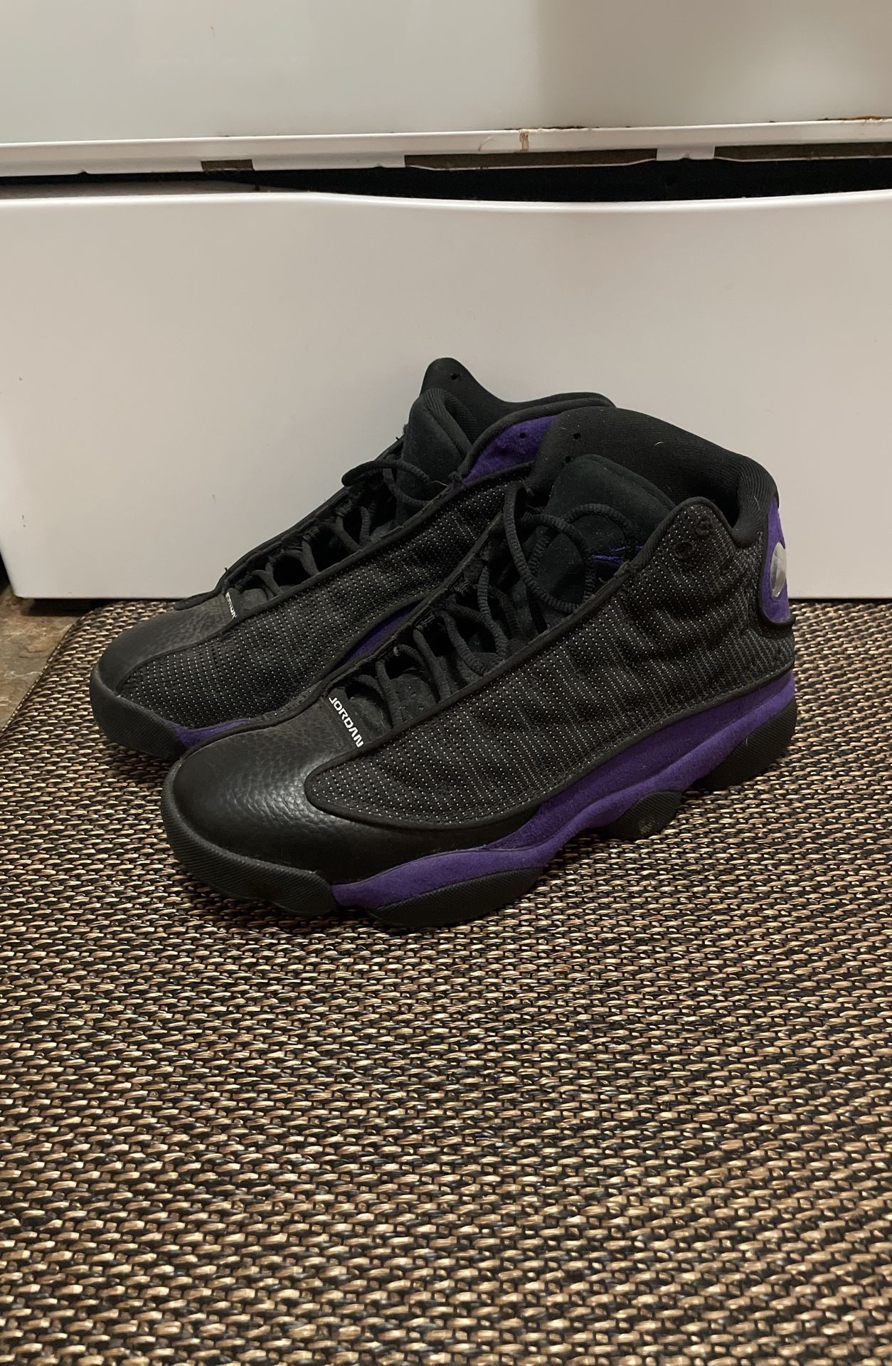 Air Jordan 13 Retro “Court Purple”