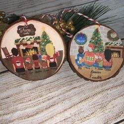 Personalized wooden slice ornaments