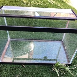 10 Gallon Aquarium Terrarium Tank