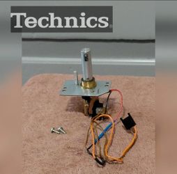 Technics SL-1200 Target pop up light turntable.