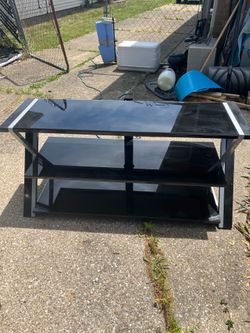 Tv stand for 32”-65”