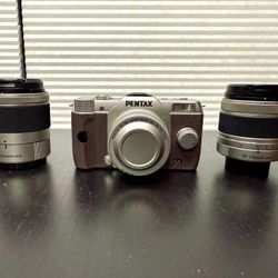 Pentax Q 10 With Lenses