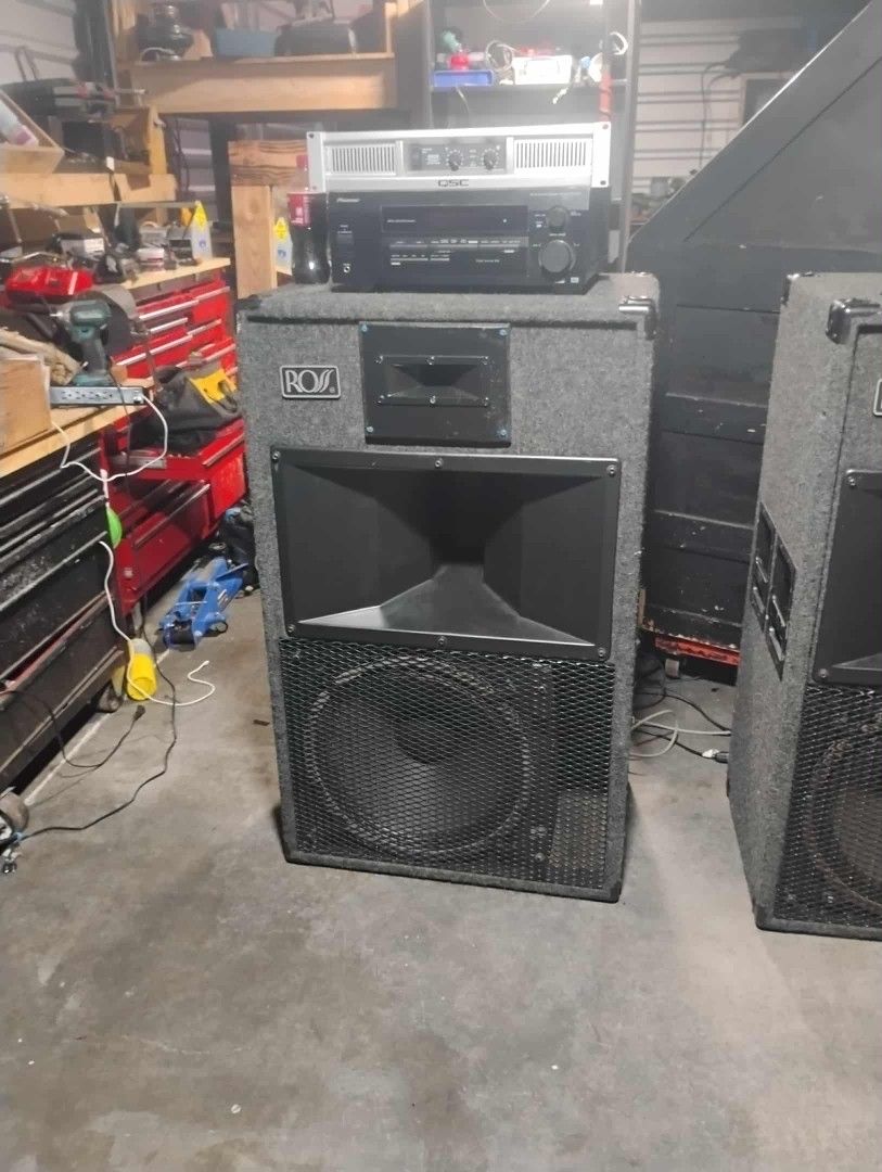 Ross speakers And Amp