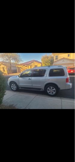2010 Nissan Armada