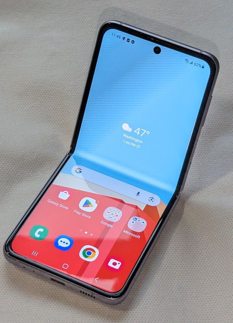 Excellent CONDITION Samsung Galaxy Z FLIP3 FLIP 3 5G AT&T or Cricket Cell Phone QUEENS PICK UP