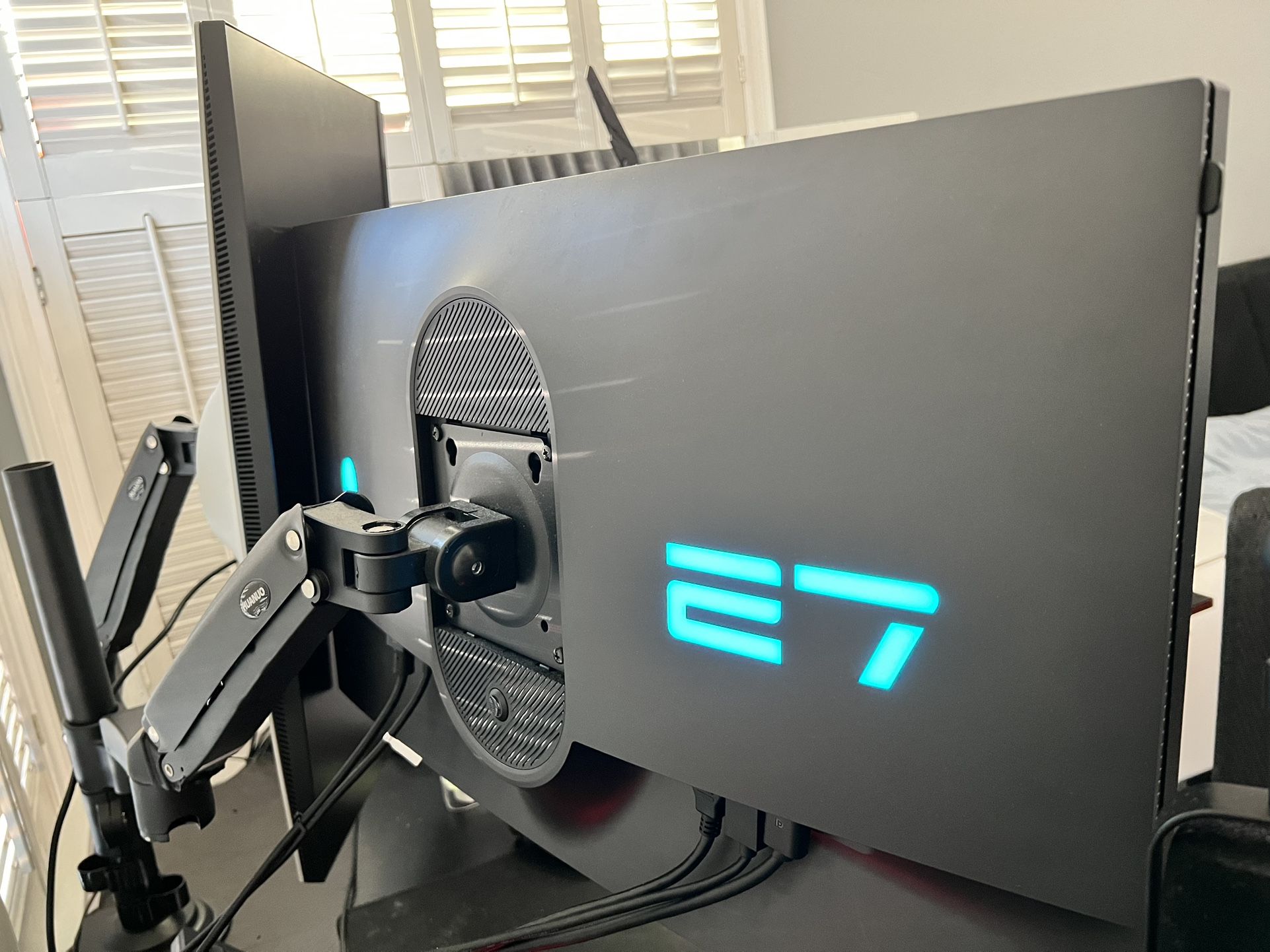 Alienware Dual Resolution Monitor