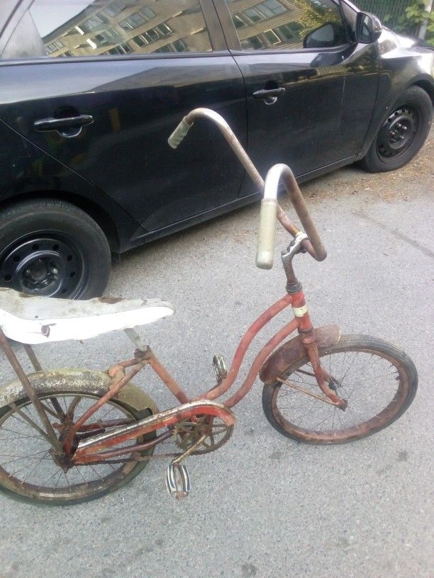Vintage Schwinn stingray Originally Was Blue $500