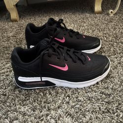 Nikes 