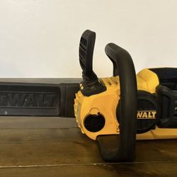 Dewalt Flexvolt 60 volt max Brushless Battery Operated Chainsaw, tool only