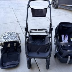 PegPerego Viaggio Baby Stroller And Carrier Set