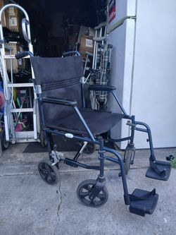 NOVA LIGHTWEIGHT TRANSPORT WHEELCHAIR 18"WIDTH