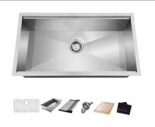 Glacier Bay Zero Radius 27 in. Undermount Single Bowl 18 Gauge Stainless Steel Kitchen Sink with Accessories