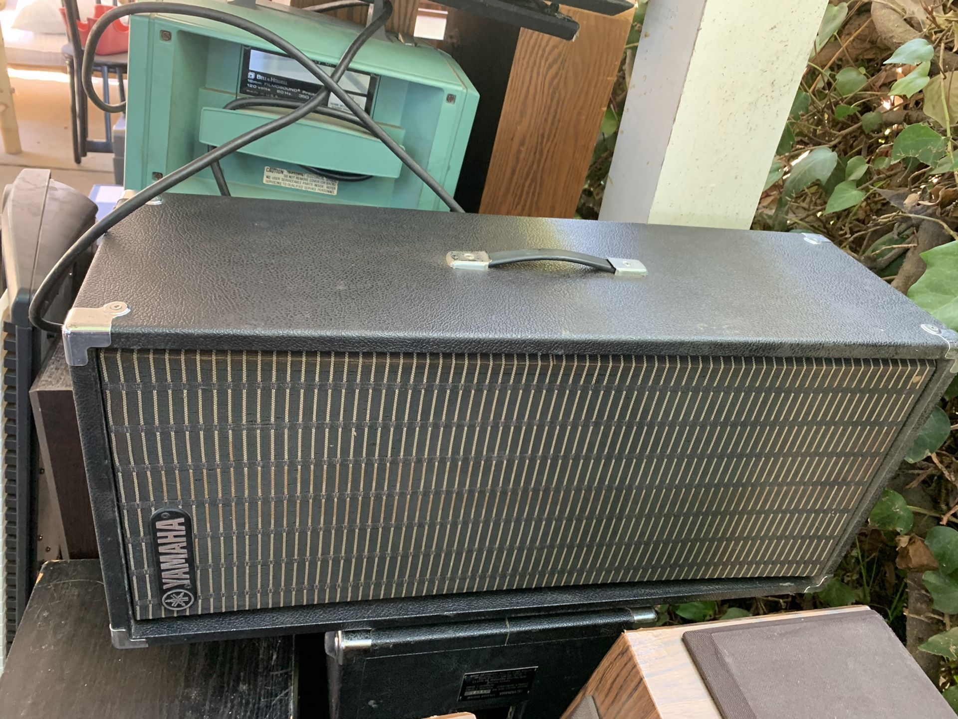 Yamaha S0110T Speaker System Cabinets only (pair)