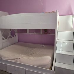 Kids Bed And Clothed Closet 