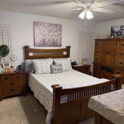 Complete Wood Bedroom Set
