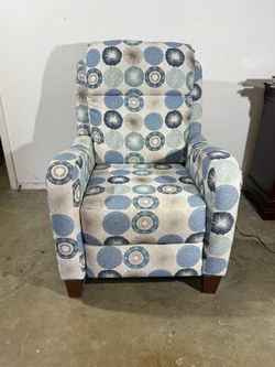 Motorized Reclining Chair