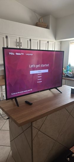49” TCL Roku Smart TV – Works Great w/ Remote