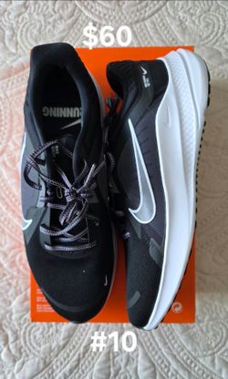 Nike Quest Running Shoes Size 10