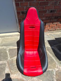 Summit Racing Red Poly Race Seat  with cover