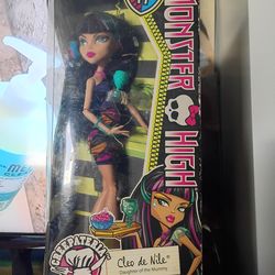 Monster high doll Cleo de nile