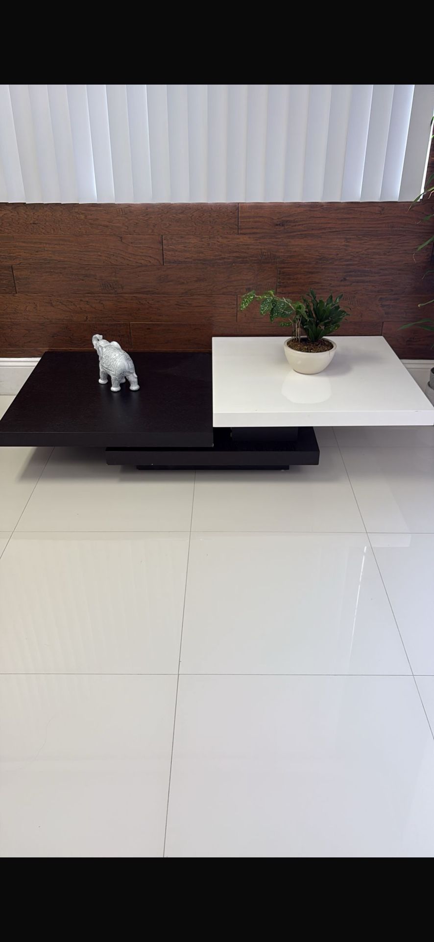 Coffee Table And Sofa Used