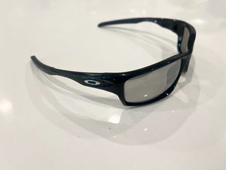 OAKLEY sunglasses for men’s