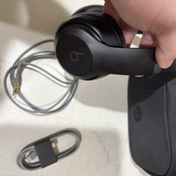 Beats Studio Pro Black