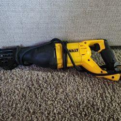 12 AMP Reciprocating SAW