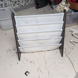 Kids Bookshelf 