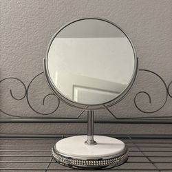 Face Mirror