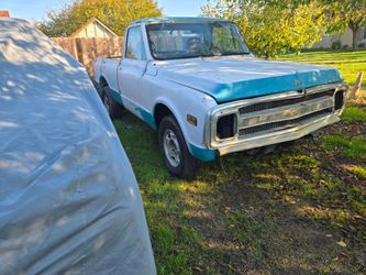 1970 CHEVY C-10 CONVERTED ON 06 ESCALADE CHASSIS 6.0 LS SWAP