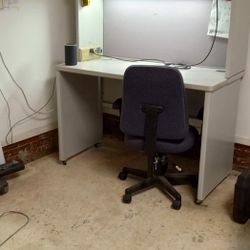 Metal Rolling Desk 