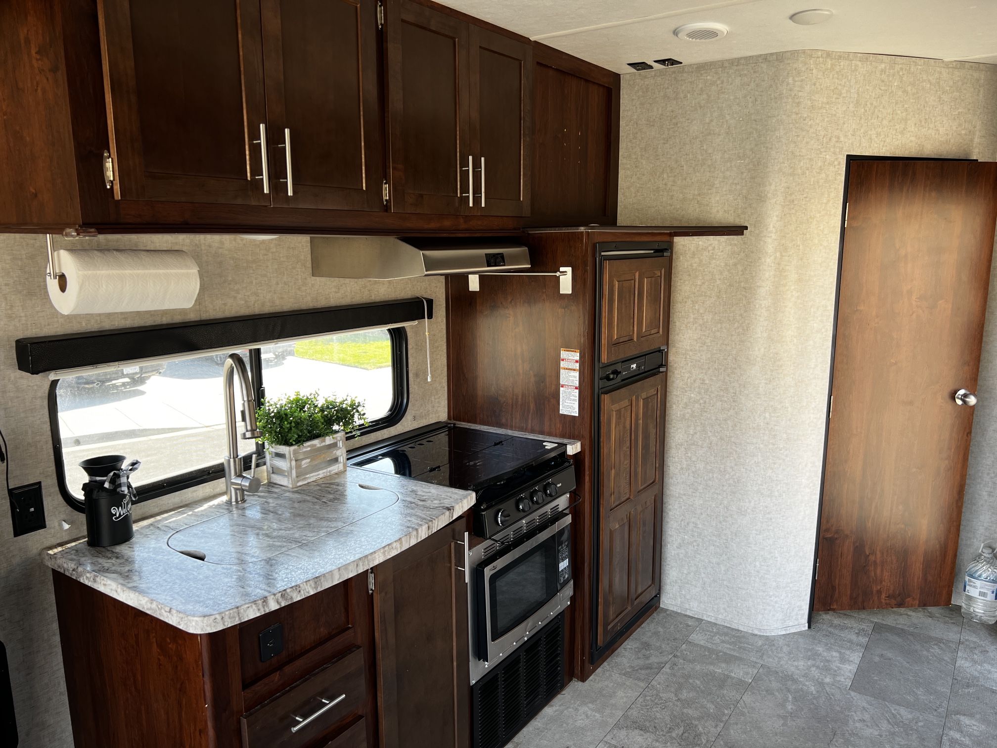 2018 Forrest River Vengeance 25v for Sale in Rialto, CA OfferUp