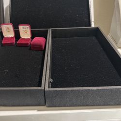 Jewelry Trays, Ring Boxes & Bag