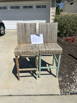 Free Barstool Chairs