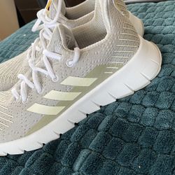 Adidas Running Shoes Brand New 