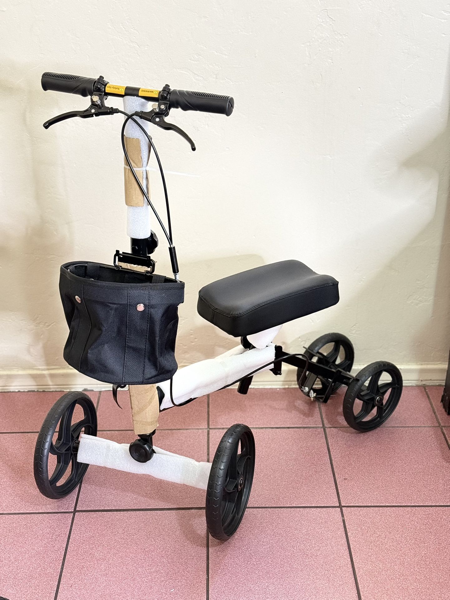 Knee Walker Knee Scooter