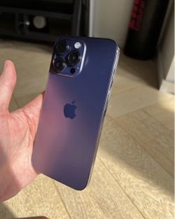 iPhone 14 Pro Max