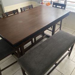 Dinning Room Set